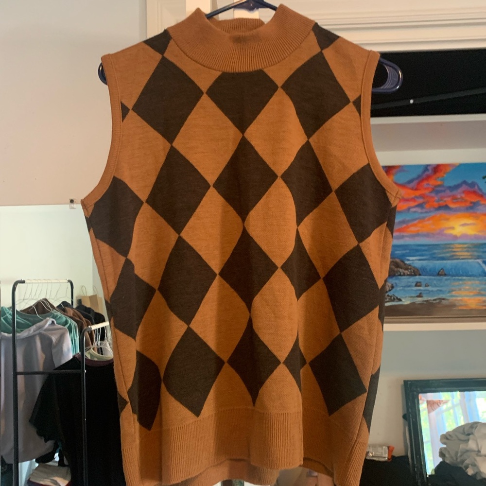 Sleeveless Sweater
